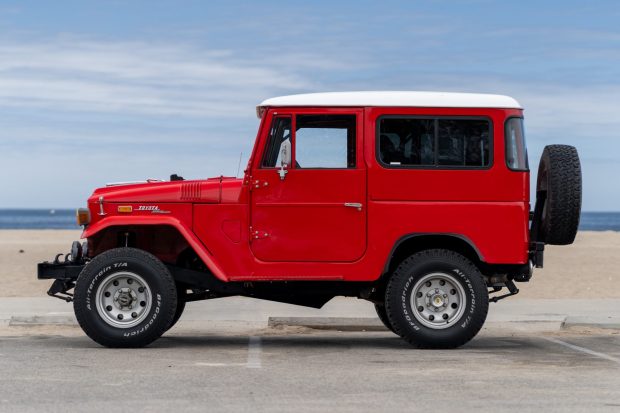 350-Powered 1971 Toyota Land Cruiser FJ40