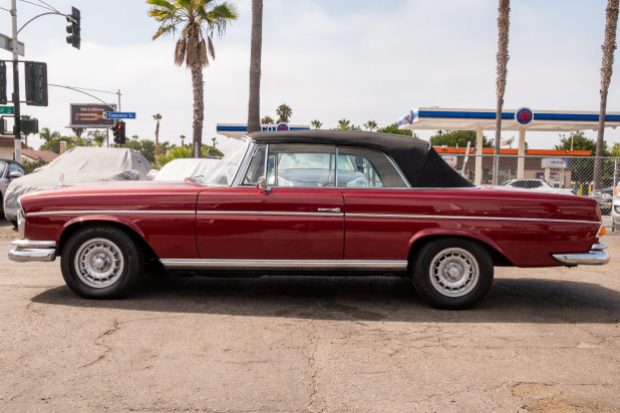 48-Years-Owned 1967 Mercedes-Benz 300SE Cabriolet