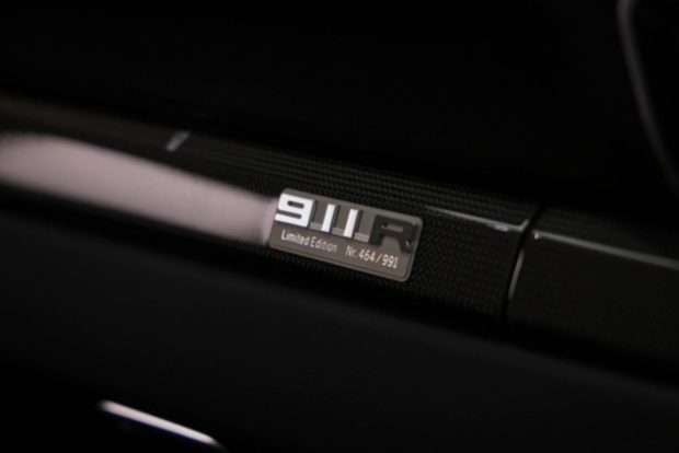 9k-Mile 2016 Porsche 911 R