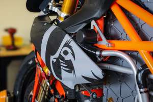 OrangeCat Lightfighter V3-RH electric racing motorcycle
