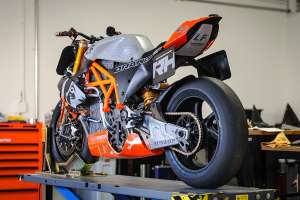 OrangeCat Lightfighter V3-RH electric racing motorcycle