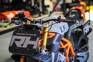 OrangeCat Lightfighter V3-RH electric racing motorcycle
